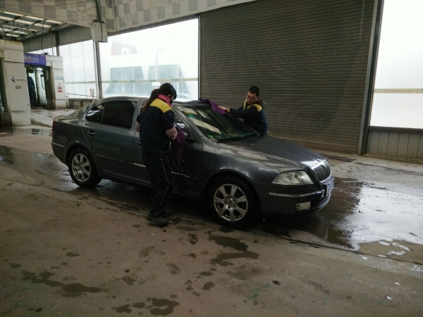 自動(dòng)洗車